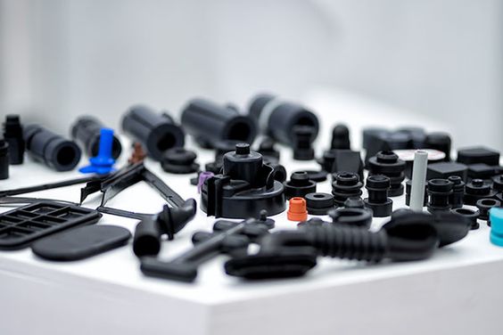 How to make a plastic product？