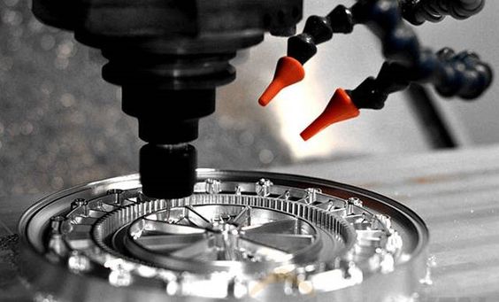What is plastic injection mold structure?