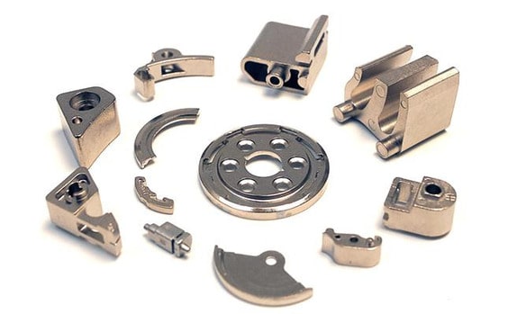 Can metal be used in injection molding?