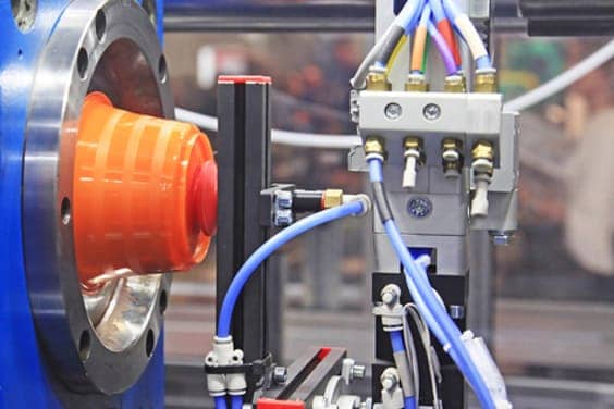 What is the cooling rate in injection molding?