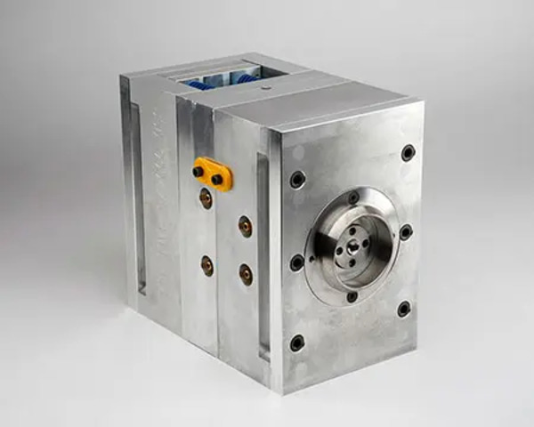 How to Choose an Injection Mold Manufacturer?