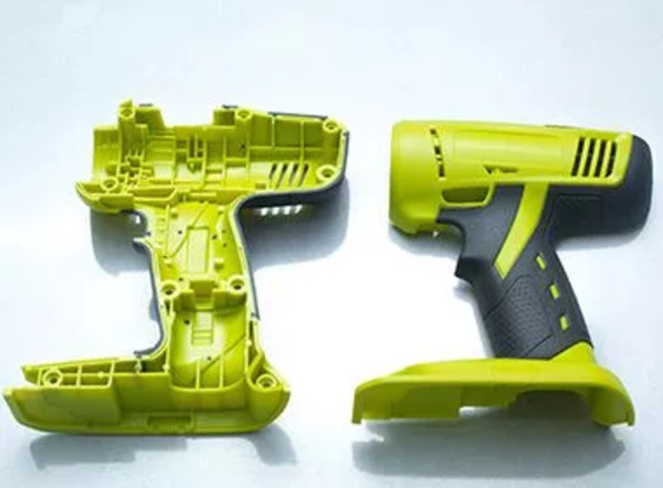 Two-Color Injection Molding: A Comprehensive Guide