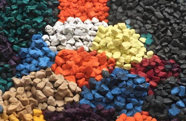 10 Popular Injection Moulding Materials and Their Properties